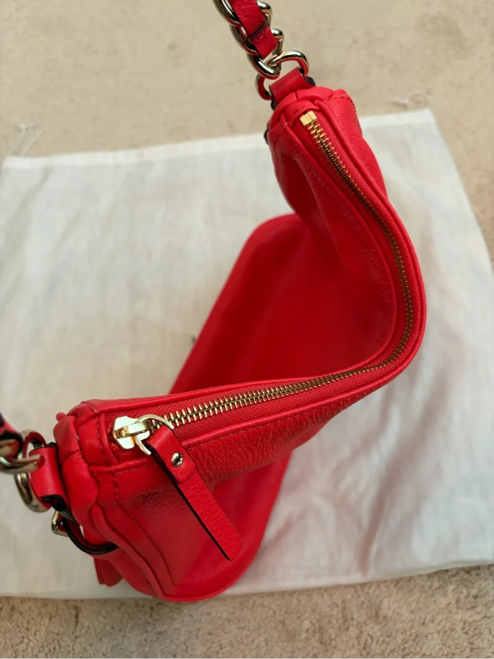 Kate Spade Pine Street Finley Hobo Bag Pebbled Leather Geranium Red Dust Bag EUC